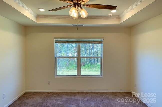 Building Photo - 2841 Yeager Dr NW