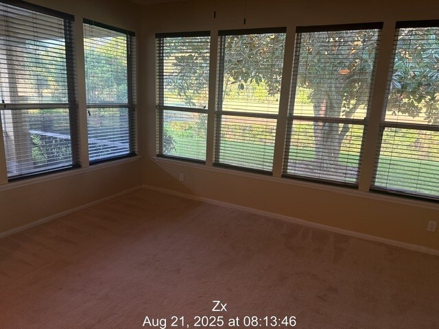 Building Photo - 1473 Stockbridge Ln