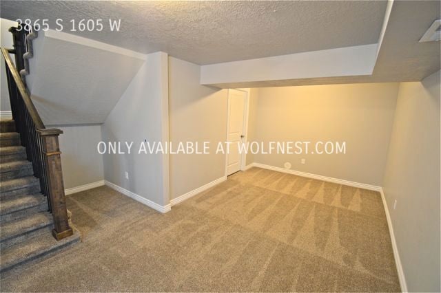 Building Photo - Gorgeous 3 Bedroom West Valley Townhome! N...