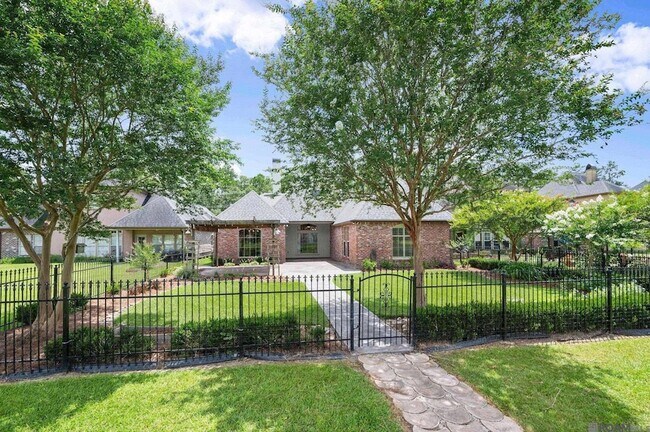 Building Photo - 19537 S Harrells Ferry Rd