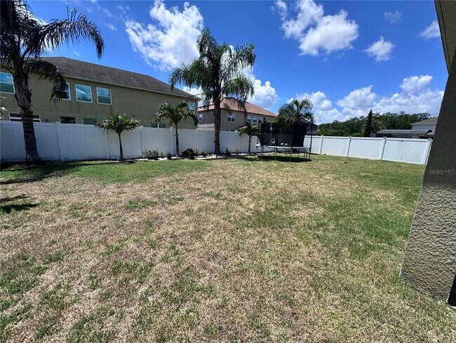 Building Photo - 2691 Cypress Tree Trail