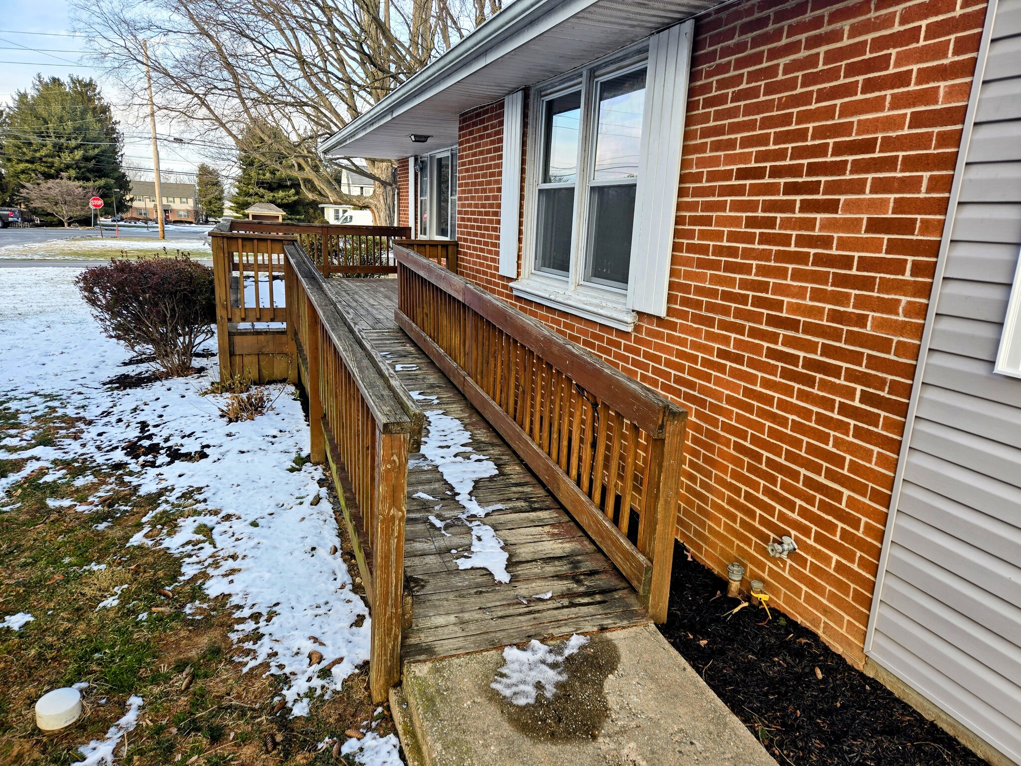 Handicap Ramp - 151 Lilac Dr