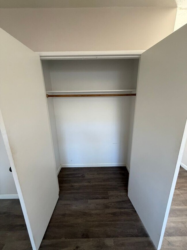 Building Photo - Charming 3 Bedroom Home with Beautiful Backyard in San Carlos