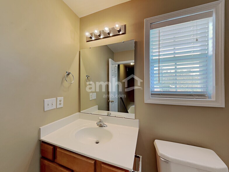 Building Photo - 2701 Mortise Ct