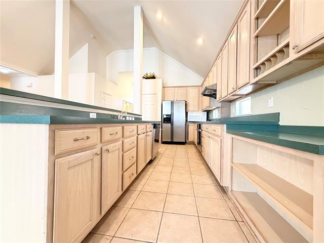 Building Photo - 4116 Aldenham Dr