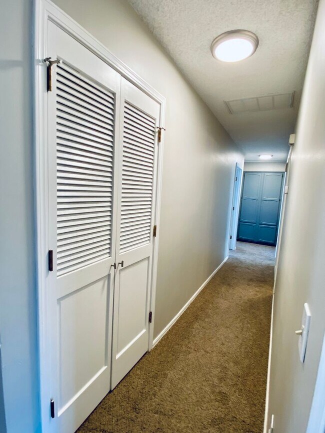 Building Photo - Move-In Ready 3 Bed 2 Bath In Union School...