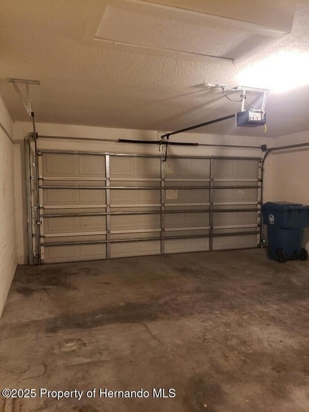 Building Photo - 15206 Copper Loop