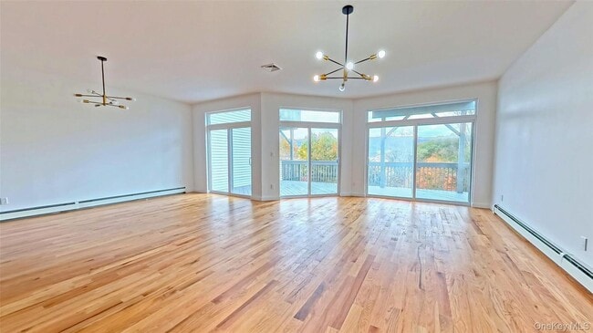 Building Photo - 262 Tamerisk Ln