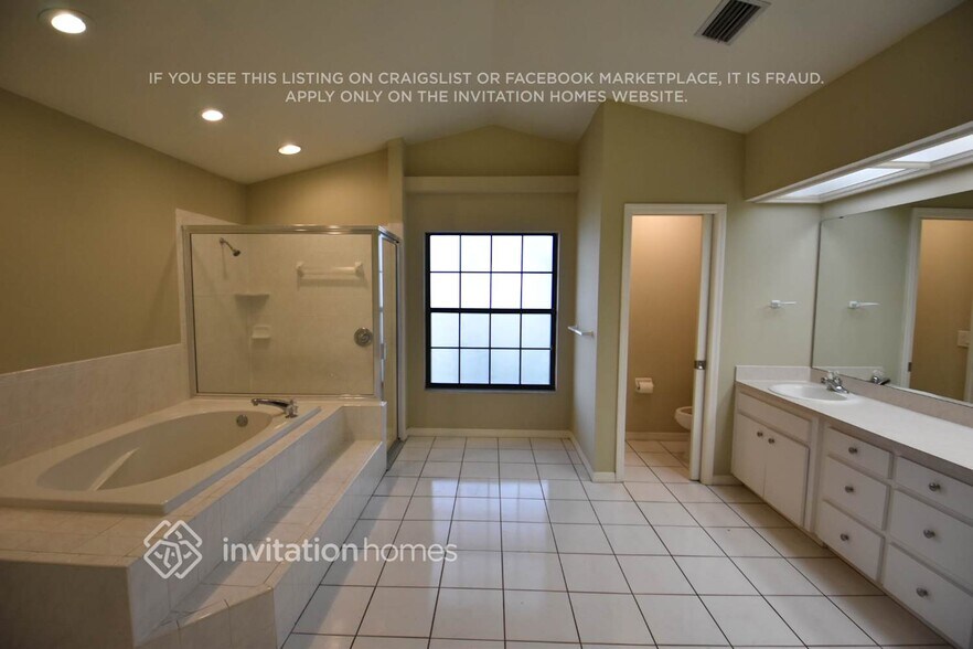 Building Photo - 7202 Hileman Dr E