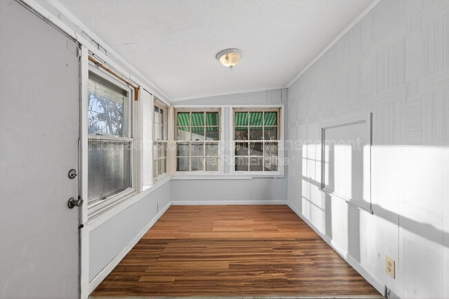 Building Photo - 7160 Beulah Ave