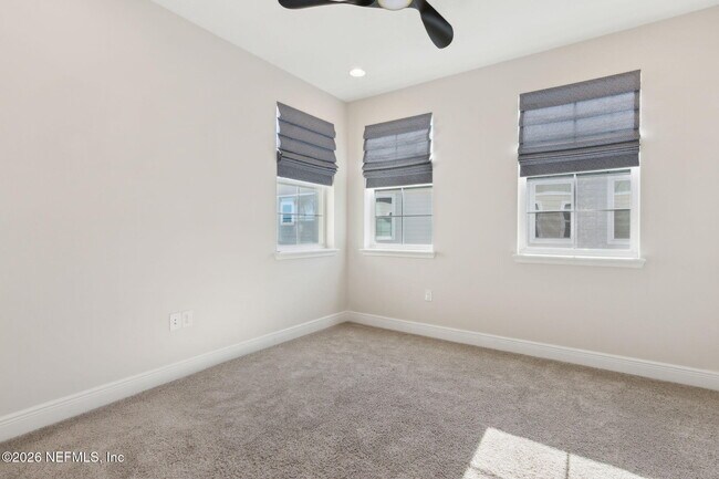 Building Photo - 401 Marquesa Cir