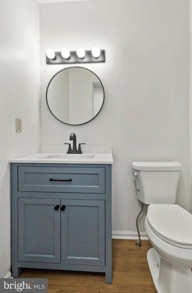 Building Photo - 1337 Upcot Ct