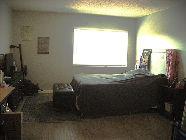 Building Photo - 1706 Belleair Forest Dr