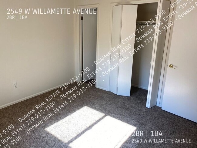 Building Photo - 2549 W Willamette Ave