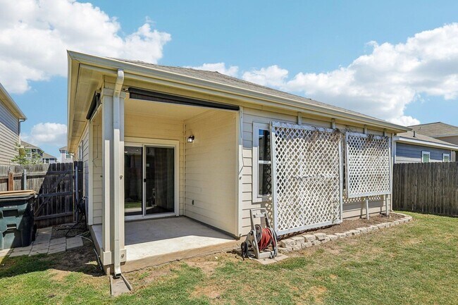 Building Photo - 191 Light Timber Rd