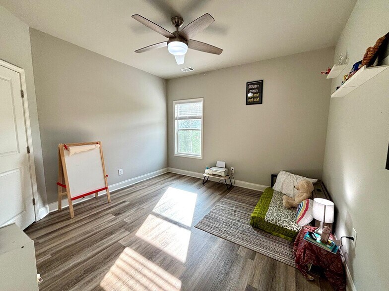 Bedroom 3 - 1920 Grand Lanier Dr