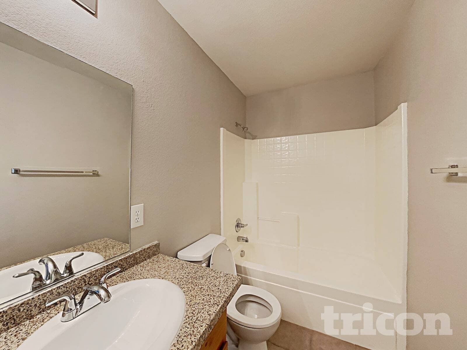 Building Photo - 717 Horse Stable Ave