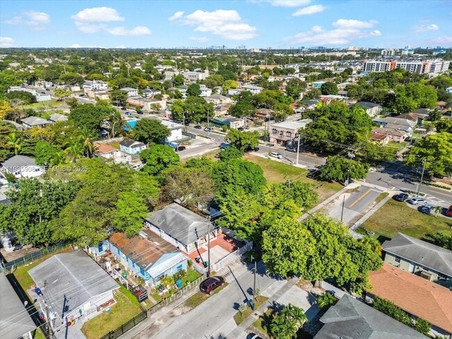 Building Photo - 1829 NW 62nd Terrace