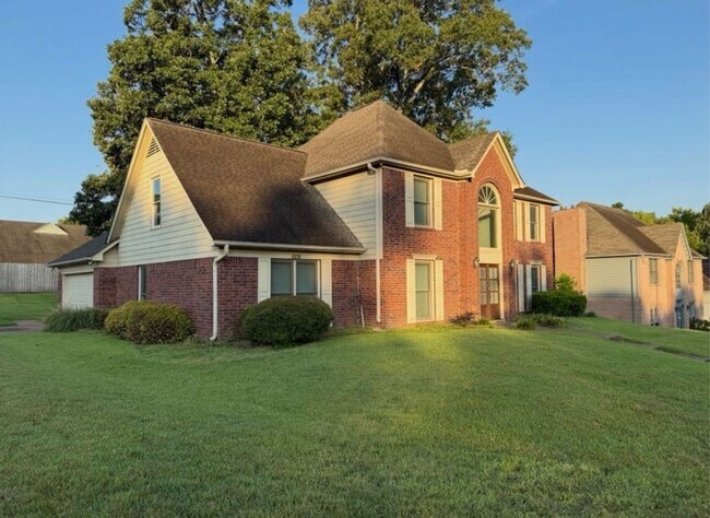 Building Photo - 8859 Chimneyrock Blvd.