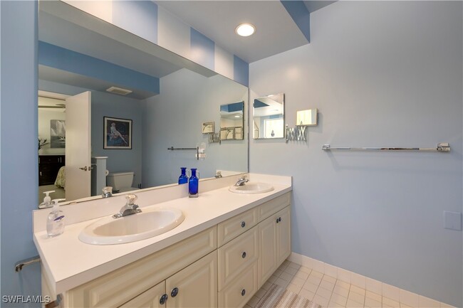 Primary Photo - 5809 Glencove Dr