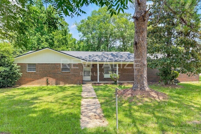 Primary Photo - Fully Renovated 4 Bed / 2 Bath in Bay Mine...