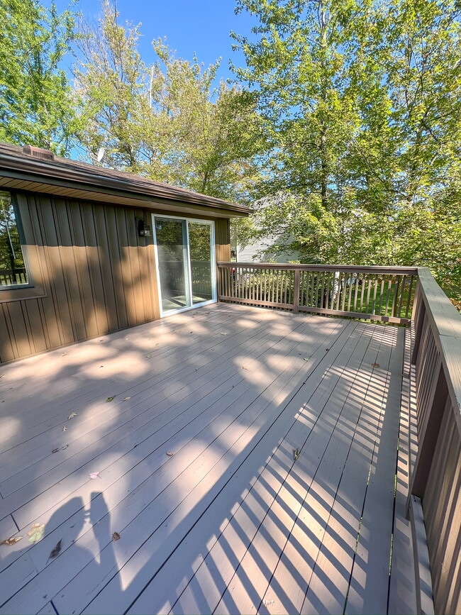 Building Photo - 136 Old Gate Rd