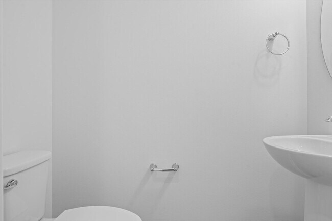 Building Photo - 7638 SW Lucy Ln