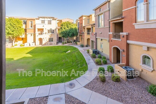 Building Photo - 2401 E Rio Salado Pkwy