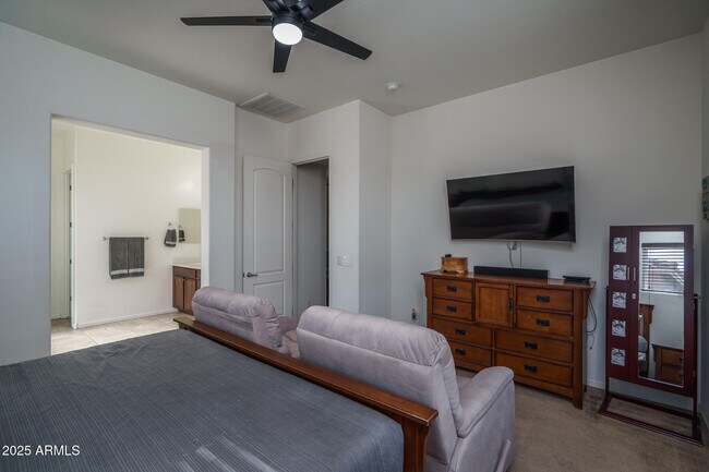 Building Photo - 14757 W Pasadena Ave