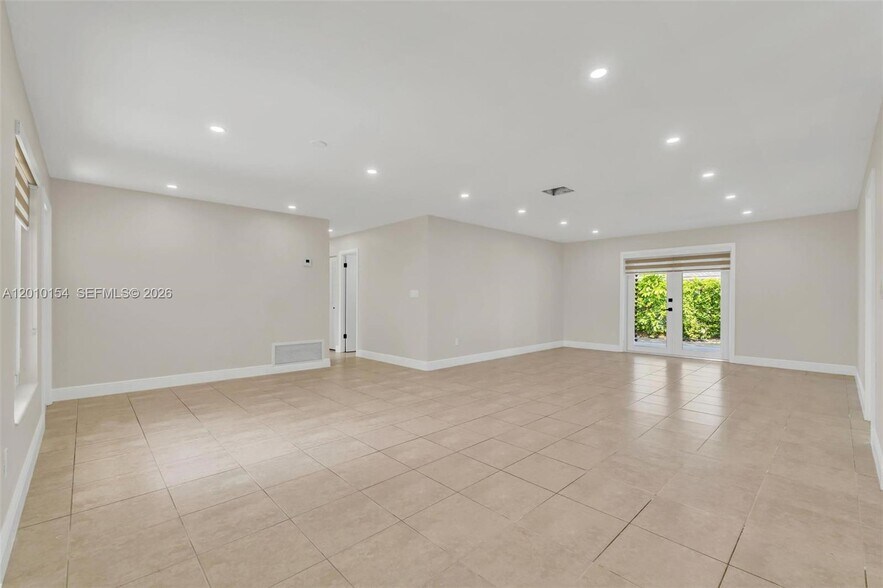 Building Photo - 13231 SW 86th St