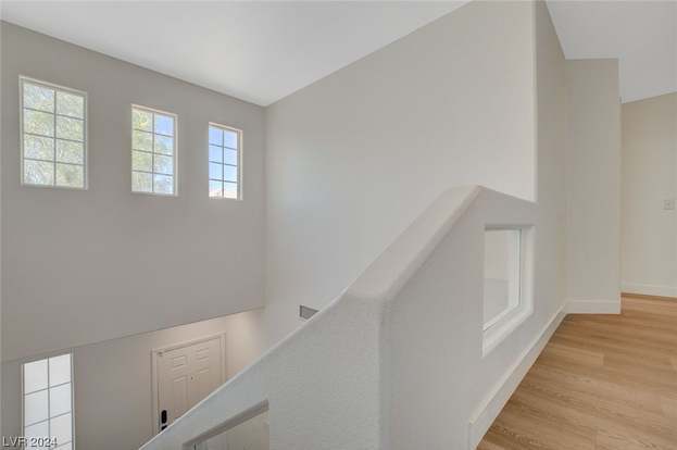 Building Photo - 9291 Hollander Ave
