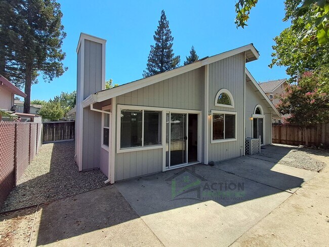 Building Photo - 3835 Hunters Glen Pl