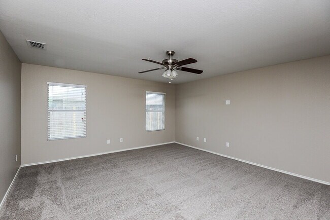 Building Photo - 1437 Krista Dr