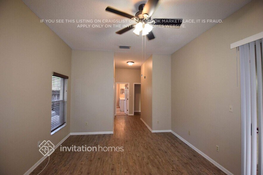 Building Photo - 1456 Deer Lake Cir
