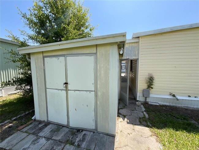 Building Photo - 10928 Poplar St NE