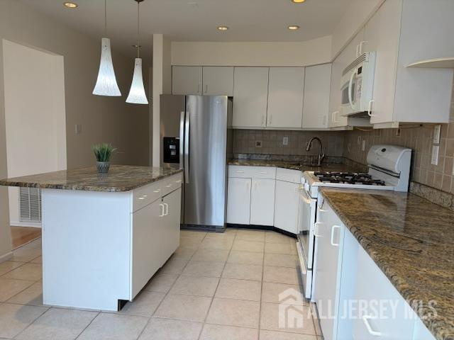 Building Photo - 45 Jill Ct