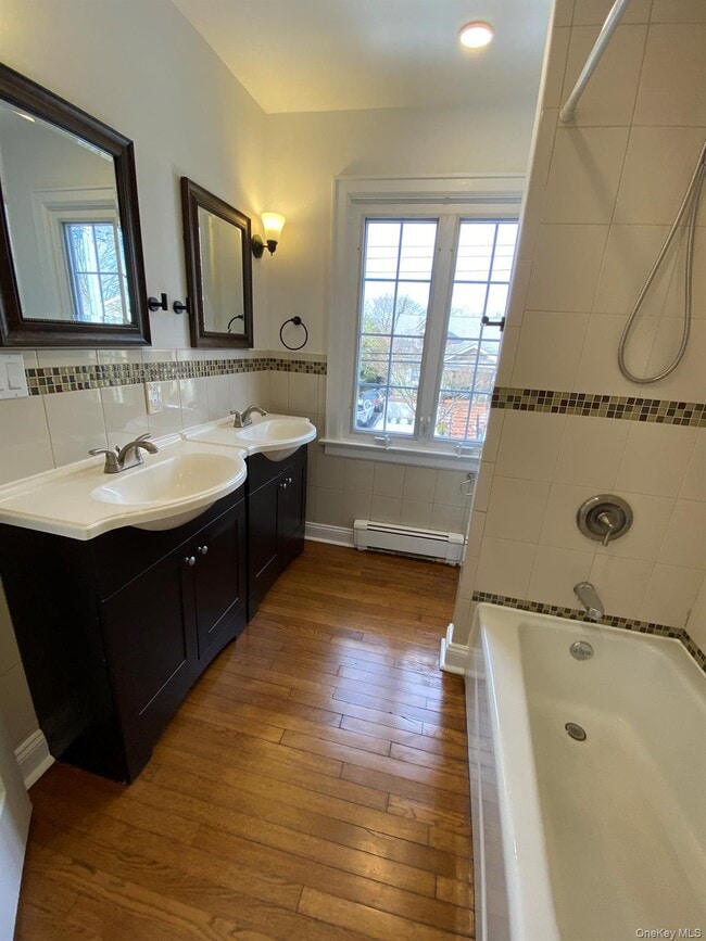 Building Photo - 321 Hayward Ave