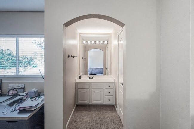 Building Photo - 5103 Mariner's Harbor