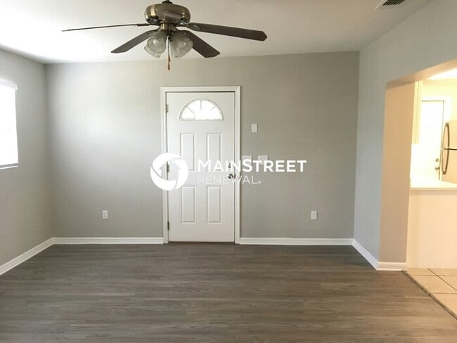 Building Photo - 3 Bedroom Pet-Friendly Home in Clearwater,...