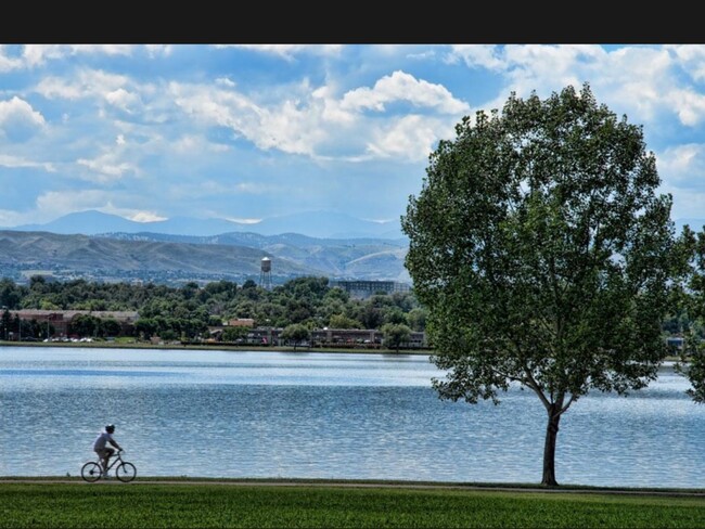 Close to Sloans Lake - 3061 W 37th Ave