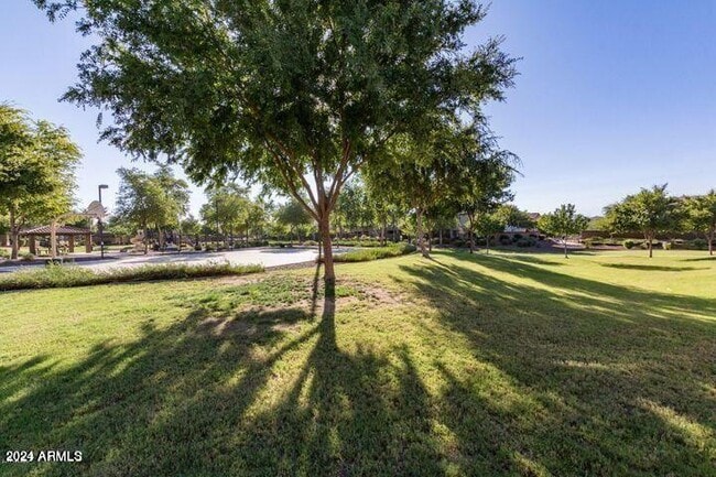 Building Photo - 2139 W Monte Cristo Ave