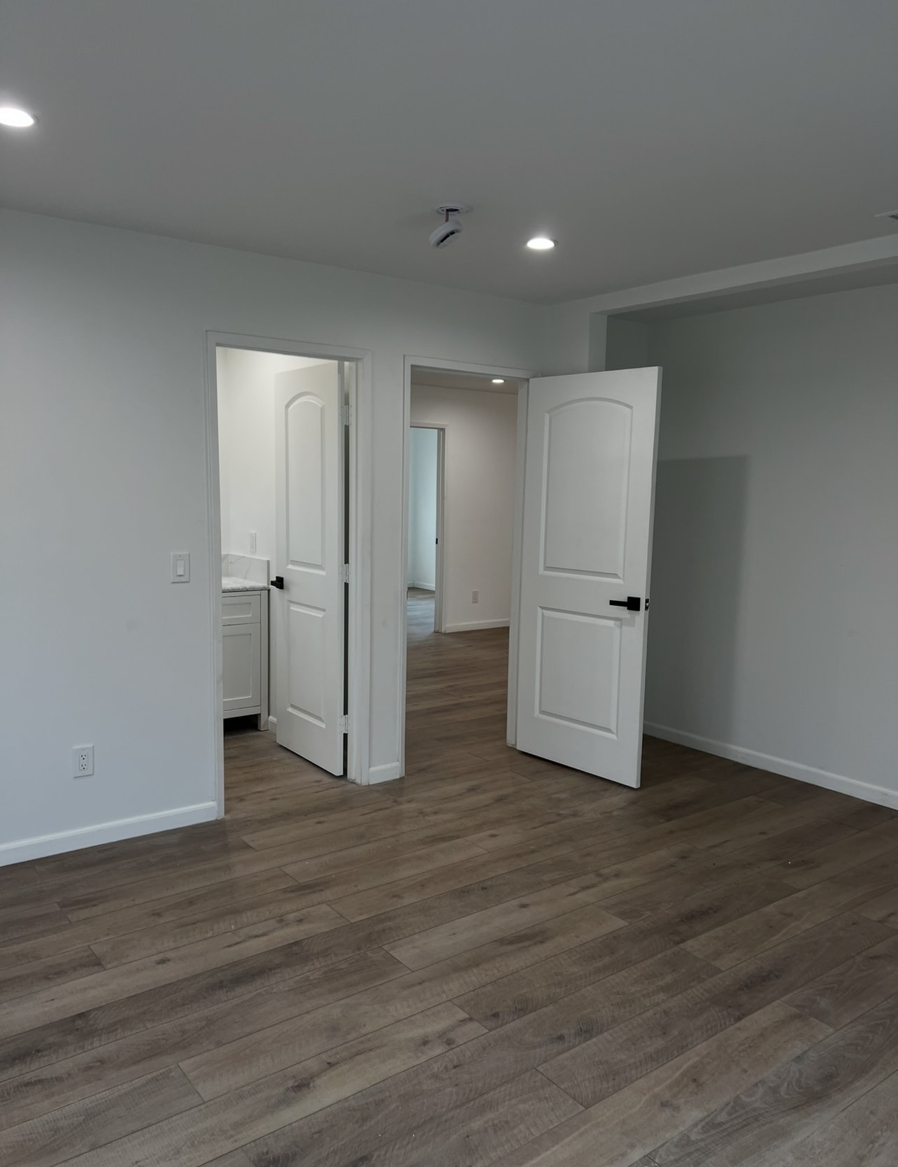 Building Photo - 11116 Meadowlark Ln