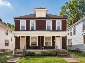 Building Photo - 89 E Patterson Ave