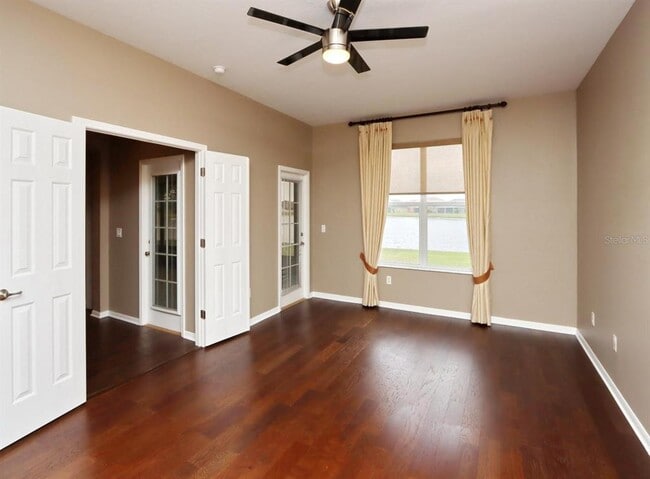 Building Photo - 13714 Artesa Bell Dr