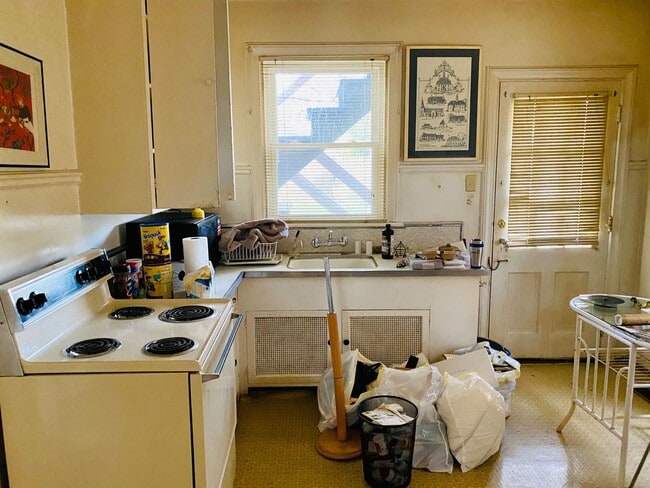 Building Photo - 4506 Monument Ave