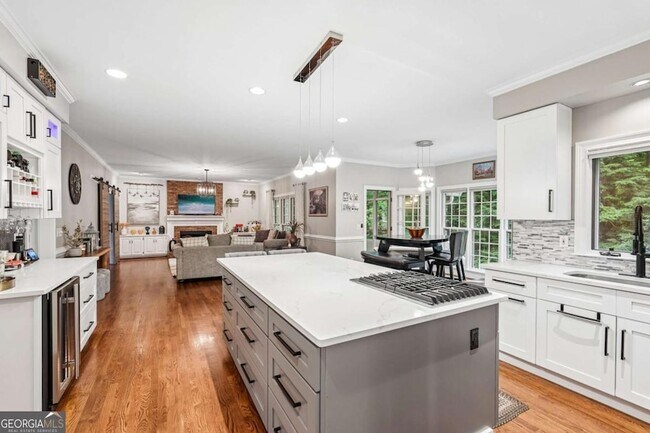 Building Photo - 3302 Greencastle Chase NE