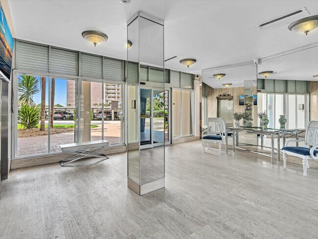 Building Photo - 201 N Ocean Blvd