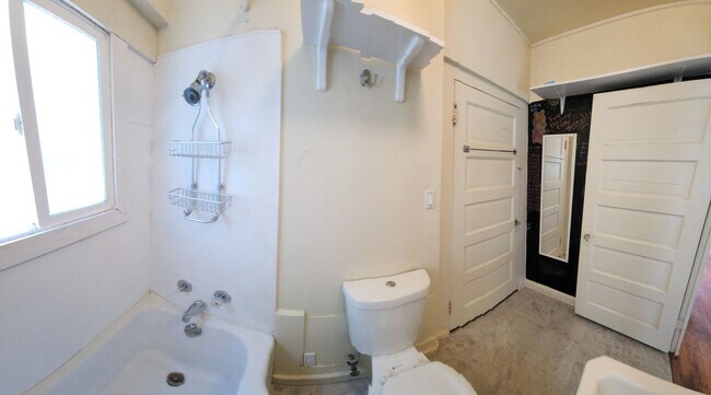 Building Photo - Jeffrey and Foothill Properties