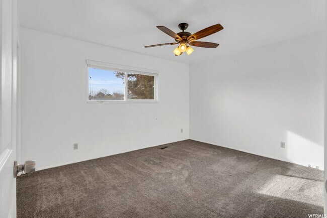 Building Photo - RES_CLOWARD_521