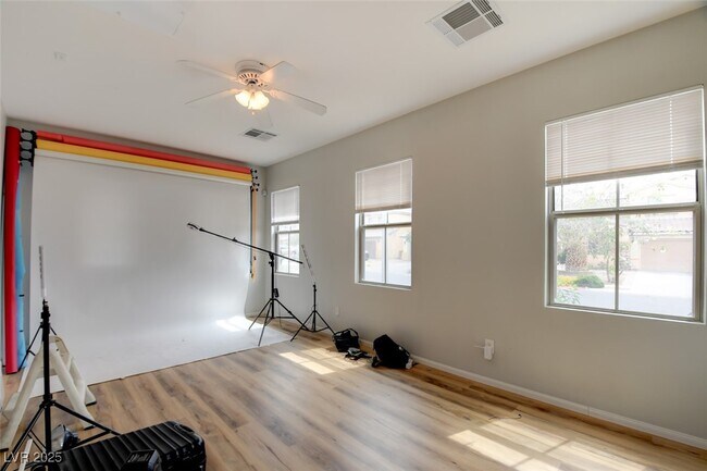 Building Photo - 4317 Desert Park Ave